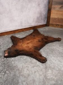 Cinnamon Black Bear Rug – SKU 3175